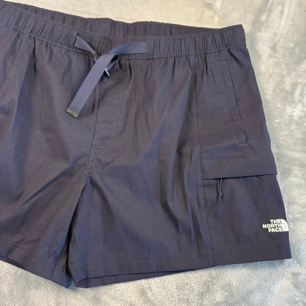 The North Face Men's Cargo Shorts Navy Blue Hiking Outdoor Stretch XL 36x5in
